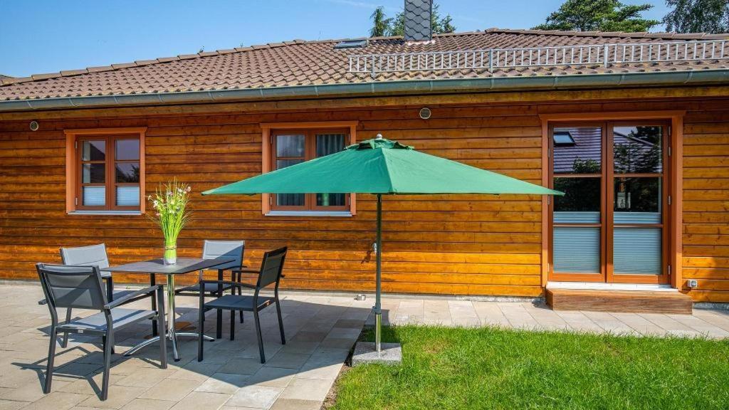 Holzkate Villa Born Luaran gambar